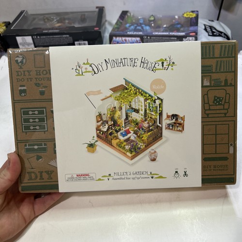 Nuovo kit casa miniatura fai